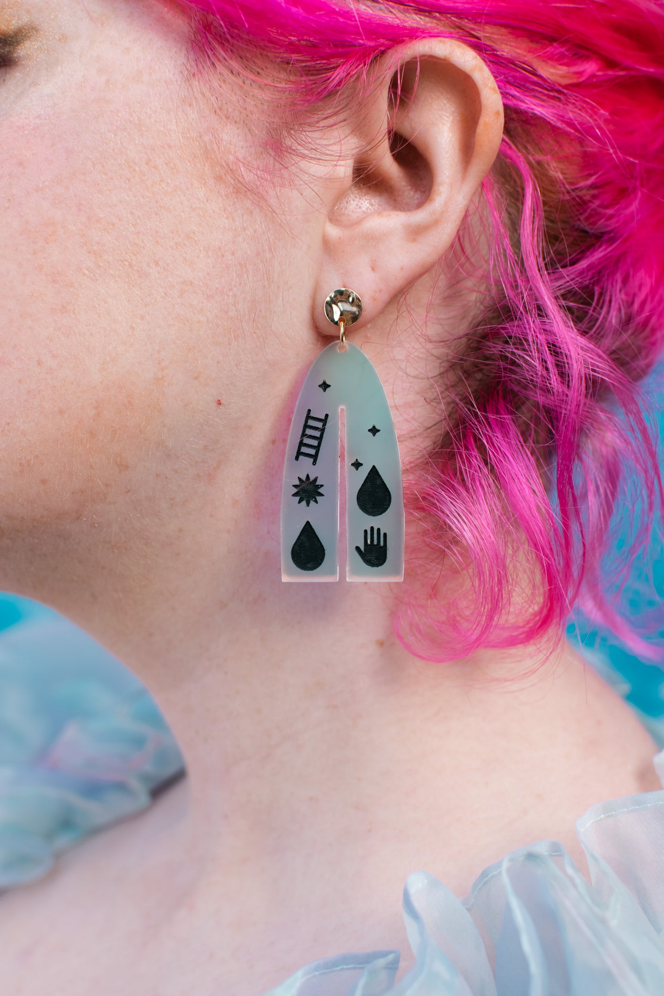Aurora arch earrings